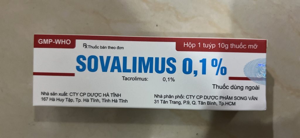 Kem điều trị  chàm thể tạng sovalimus 0,1% 10g.