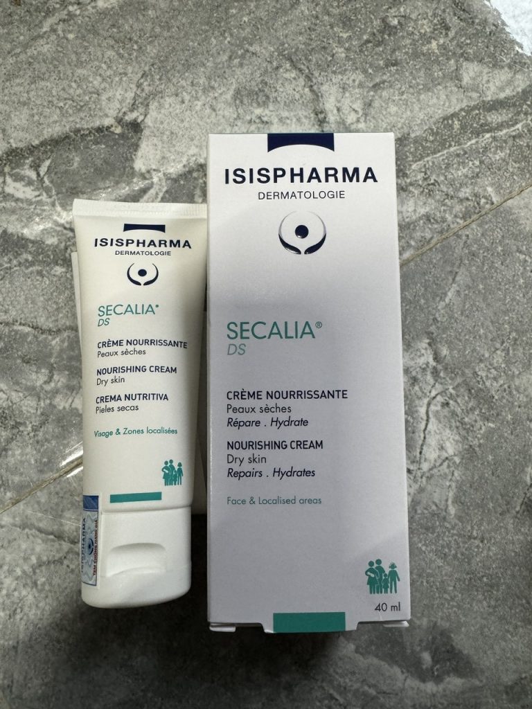 Kem dưỡng ẩm secalia ds 40ml. giữ ẩm, làm mềm, dưỡng da.