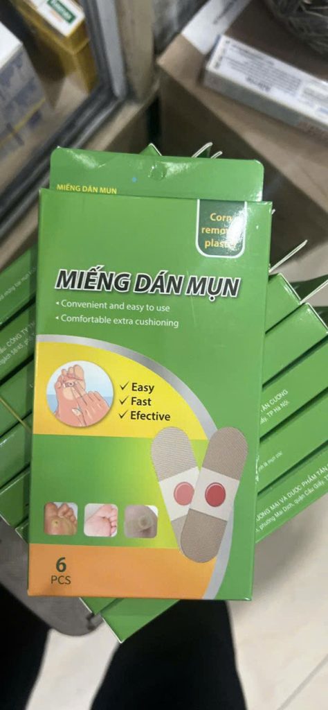 Miếng dán mụn cóc tân cương ( 6 miếng )