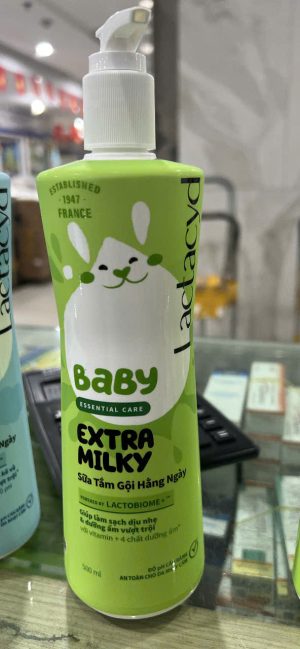 7rrqw2fcsp.jpg Sữa tắm gội lactacyd baby extra milky 500ml