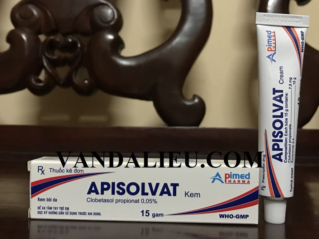 Kem bôi ngoài da apisolvat 15g
