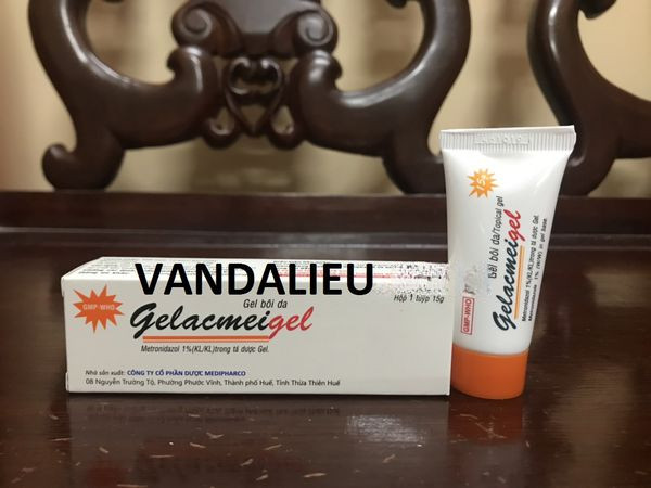 Gel bôi tr mụn gelacmeigel 15g.