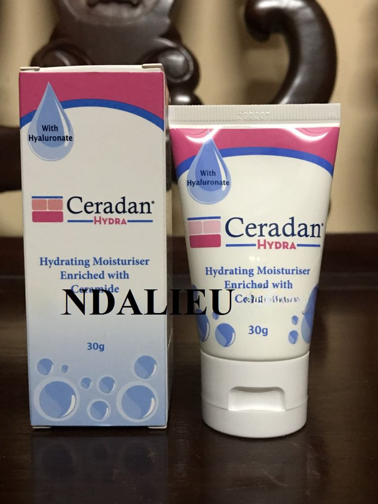 Ceradan hydra 30g dưỡng ẩm cho da khô, duy trì độ ẩm cho da.