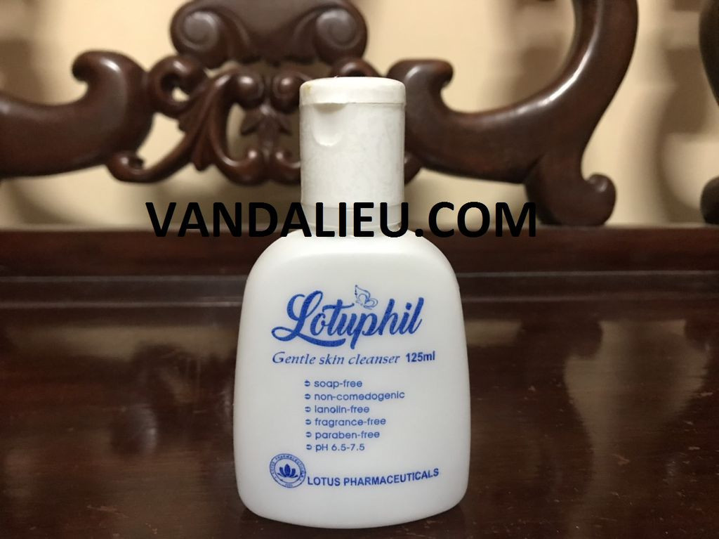 Sữa rửa mặt thích hợp cho cả da nhờn và da khô lotuphil 125ml