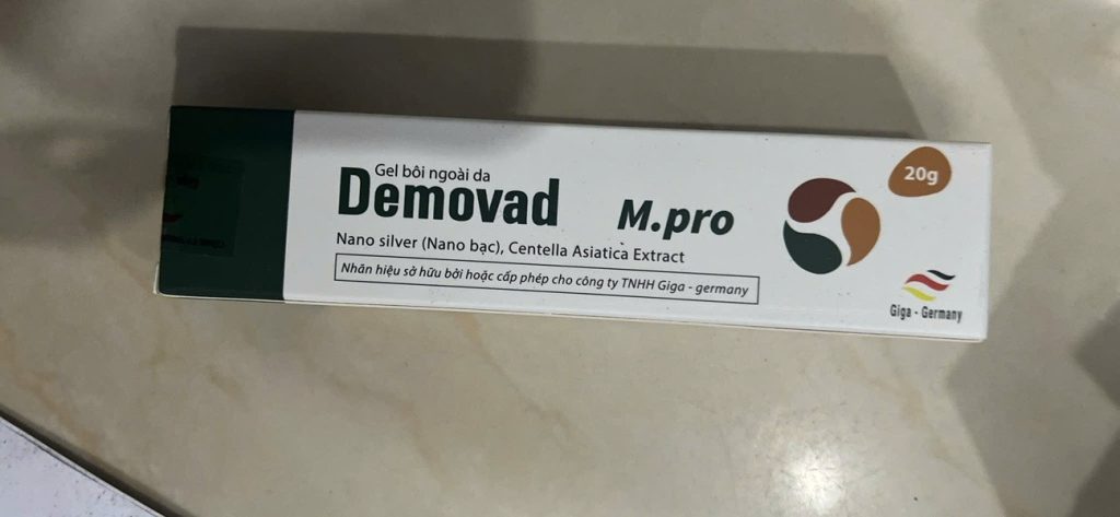 Kem bôi ngoài da demovad m.pro 20g