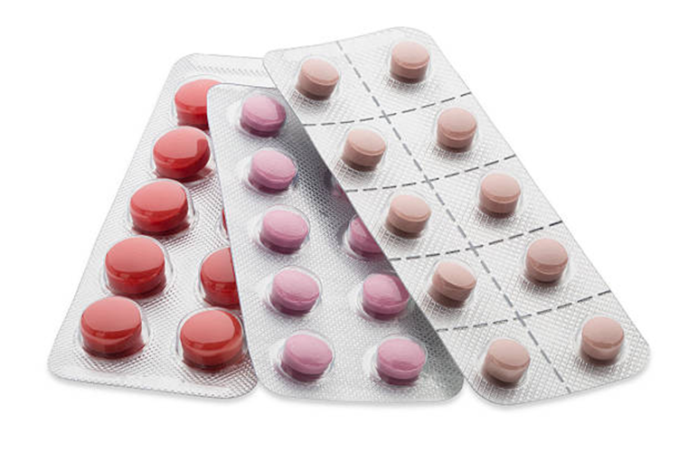 istockphoto-492955922-612x612 Thuốc điều trị mụn trứng cá aju akinol 10mg
