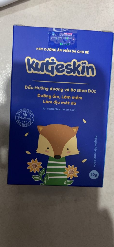 Kem dưỡng ẩm mềm da cho bé kutieskin 30g