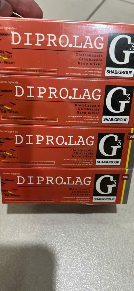 Kem bôi ngoài da dipro.lac g cream 10g.