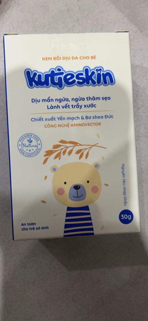 Kem bôi dịu da, mẩn ngứa cho bé kutieskin 30g