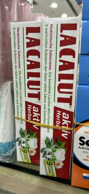 Kem đánh răng ngừa viêm nướu lacalut aktiv 75ml