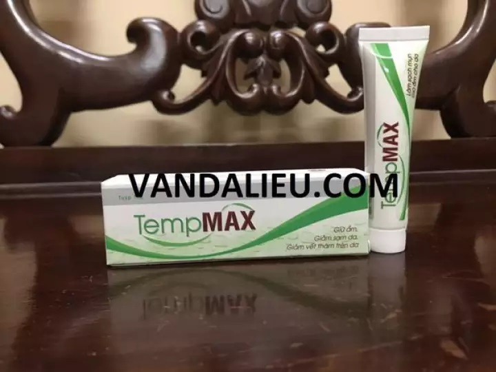 Tempmax moisturize and cleaning acne 15g. làm sạch mụn giữ ẩm cho da.
