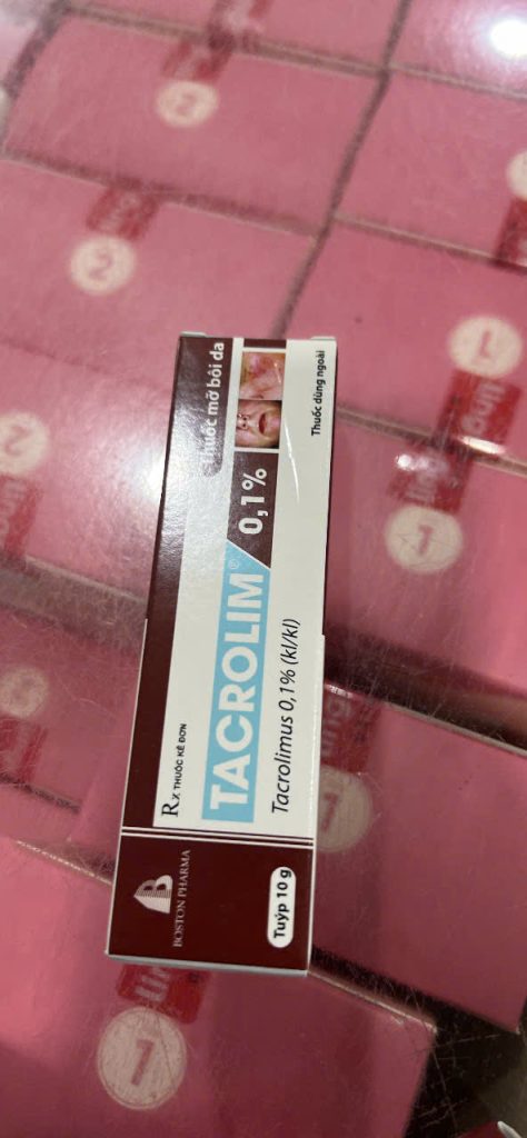 MỠ BÔI VIÊM DA CƠ ĐỊA TACROLIM 0.1% 10G